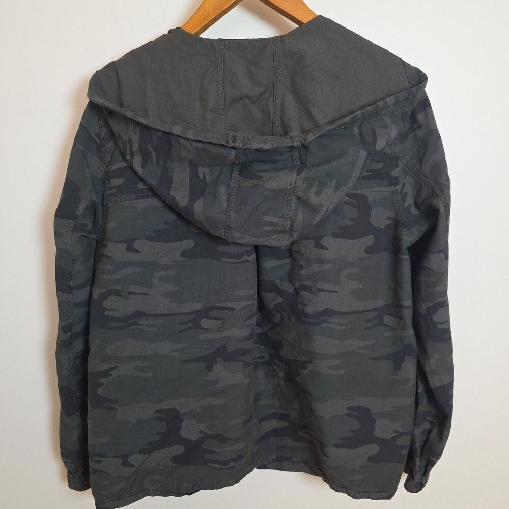 Sanctuary Hoodie Jacket Women's Camo Top w/ Snaps, Pockets L/S Green L - Picture 2 of 9